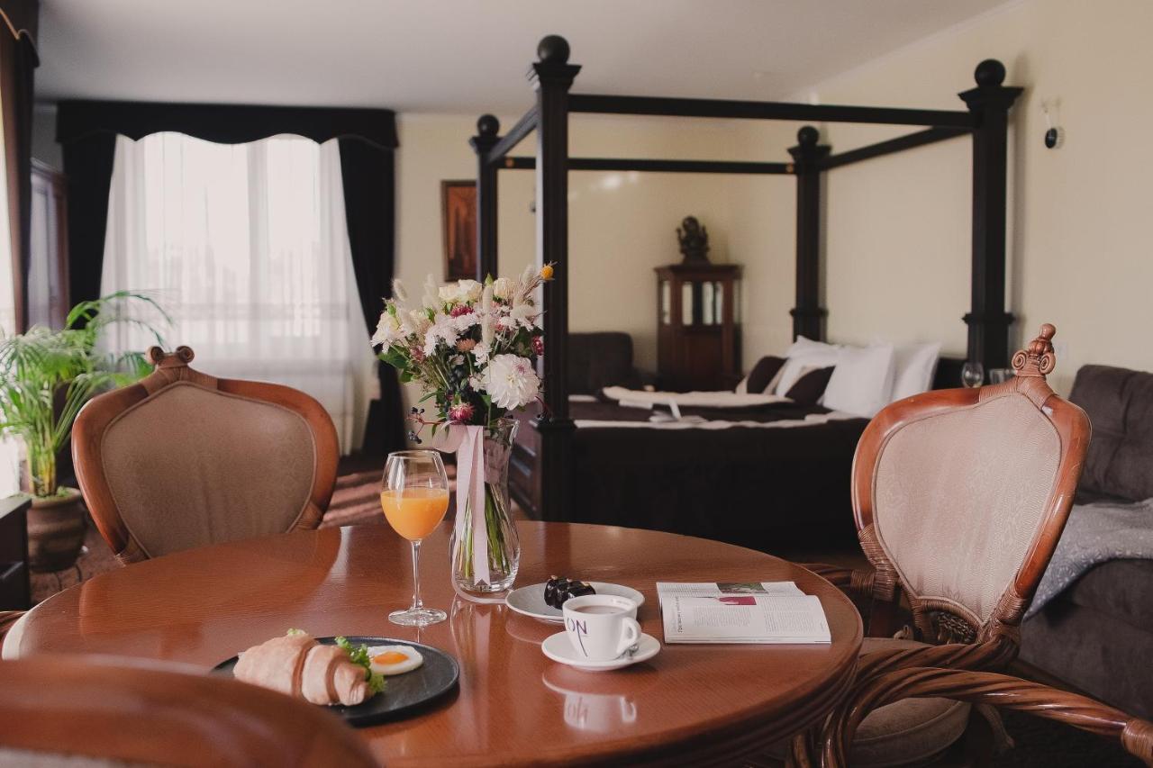 Aivengo Hotel Kolodenka Exteriér fotografie