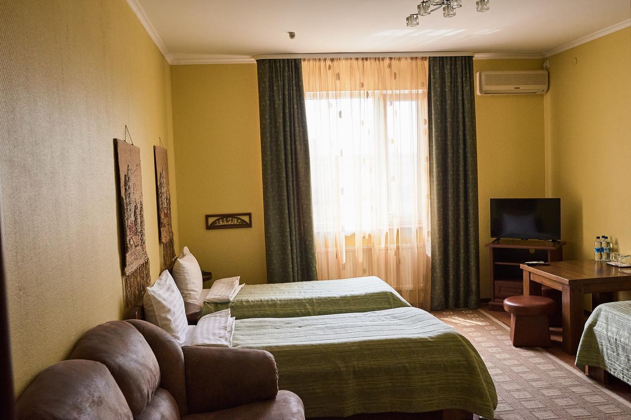 Aivengo Hotel Kolodenka Exteriér fotografie