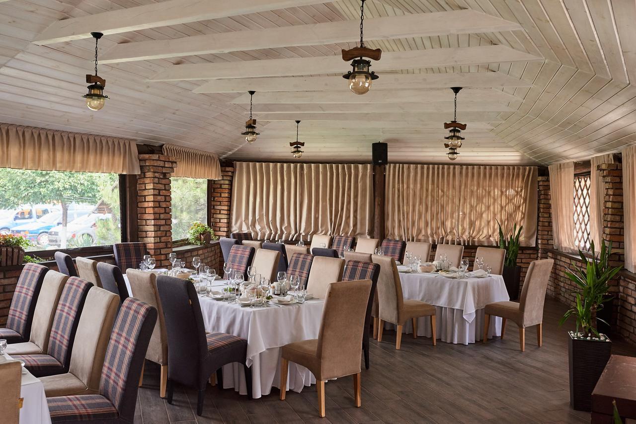 Aivengo Hotel Kolodenka Exteriér fotografie